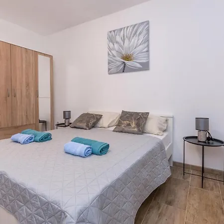 Gorgeous In With Kitchen Biograd Na Moru